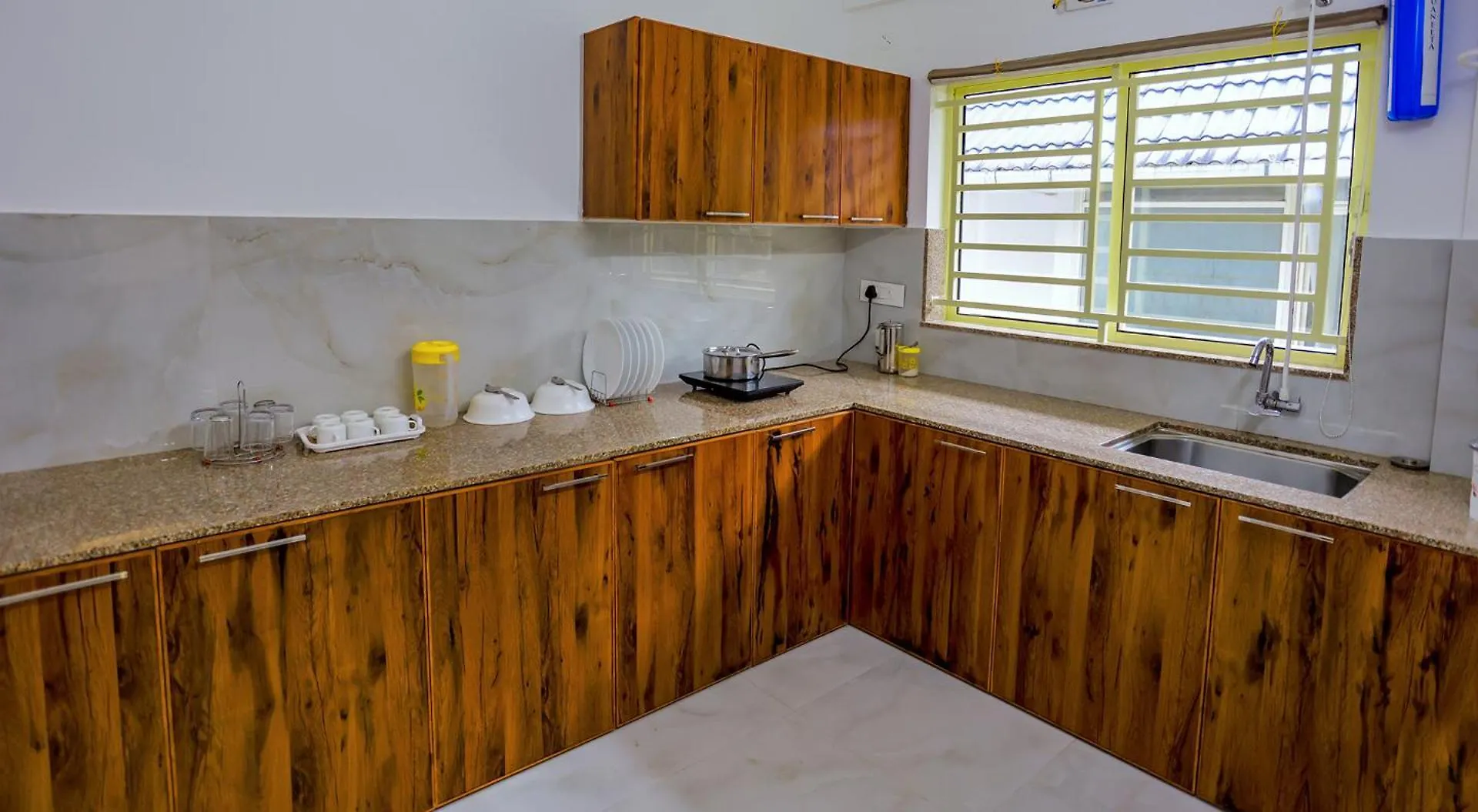 Bed and Breakfast Bhrs Residency Munnar